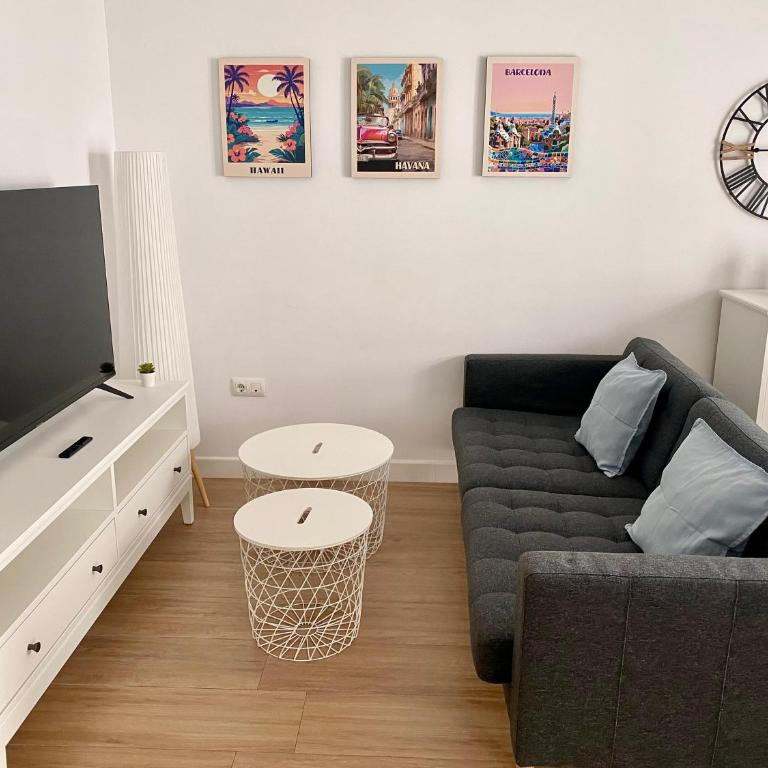 Bonito Apartamento Conil AIRE ACONDICIONADO Y WIFI -SOLO FAMILIAS Y PAREJA- NO ACEPTAMOS GRUPOS - Appartement 2 Chambres - 12