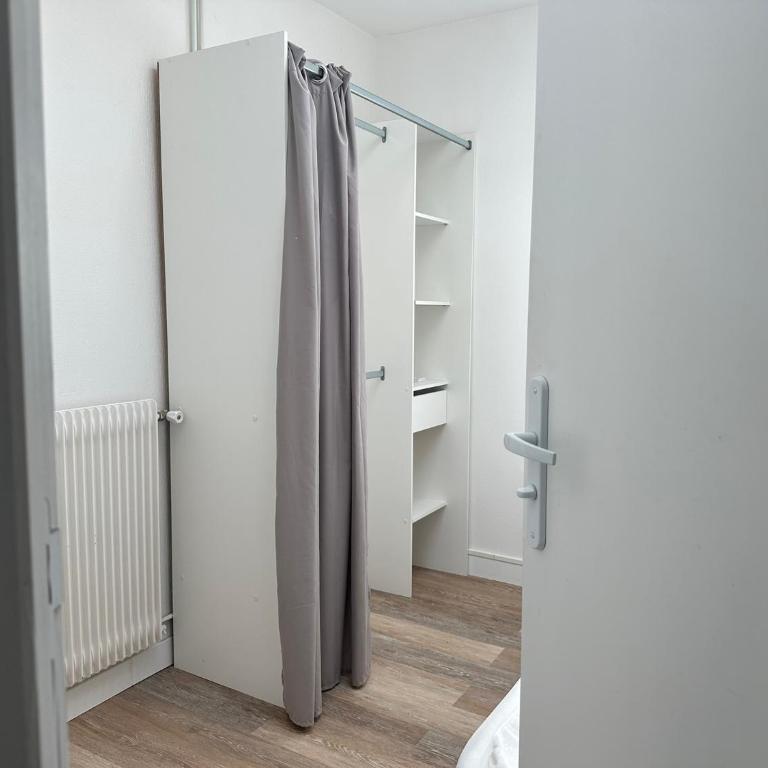 T1 bis Cosy - Puits de Lumière Proche Gare 21m2 - One-Bedroom Apartment - 3