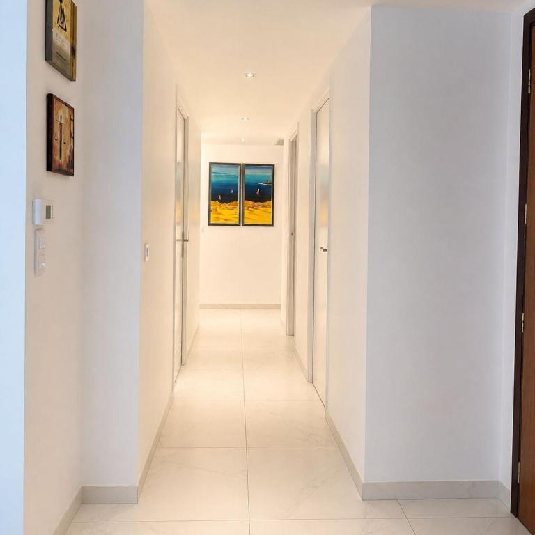 Luxury 3BR Apartment with Panoramic View, Terrace & 3 Bathrooms Cannes festival - Appartement - 12