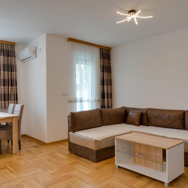 Jeca - One-Bedroom Apartment - 30