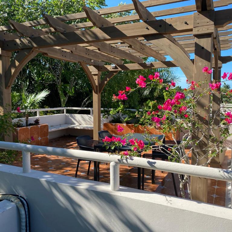 Kam Na Ha #202 - Elegant, newly listed, 2 Bedroom Retreat with Rooftop Oasis and Pool - Apartamento de 2 dormitorios - 26