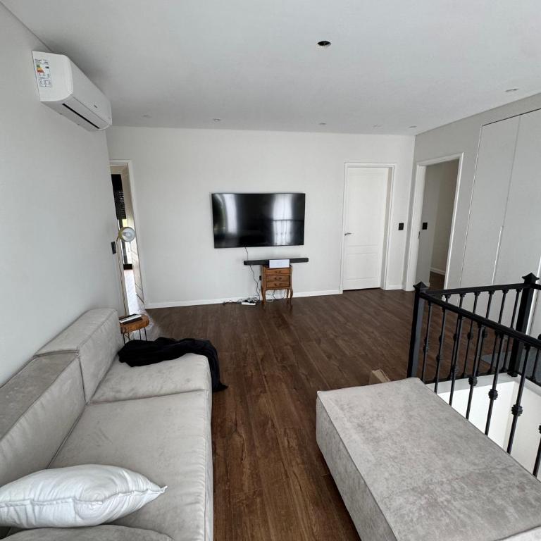 Casa Titi - Four-Bedroom House - 10