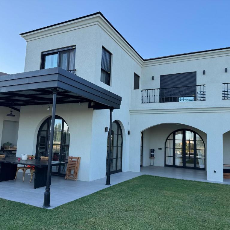 Casa Titi - Four-Bedroom House - 28