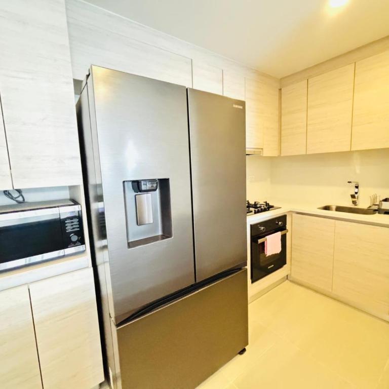 Oceanfront Residence at Exclusive Beach Club - Apartment with View and Balcony - 9