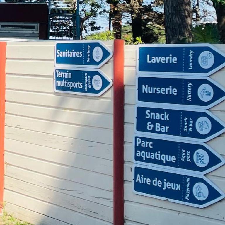 Camping 4 étoiles mobil-home confort 3 chambres - Apartment mit 3 Schlafzimmern - 54
