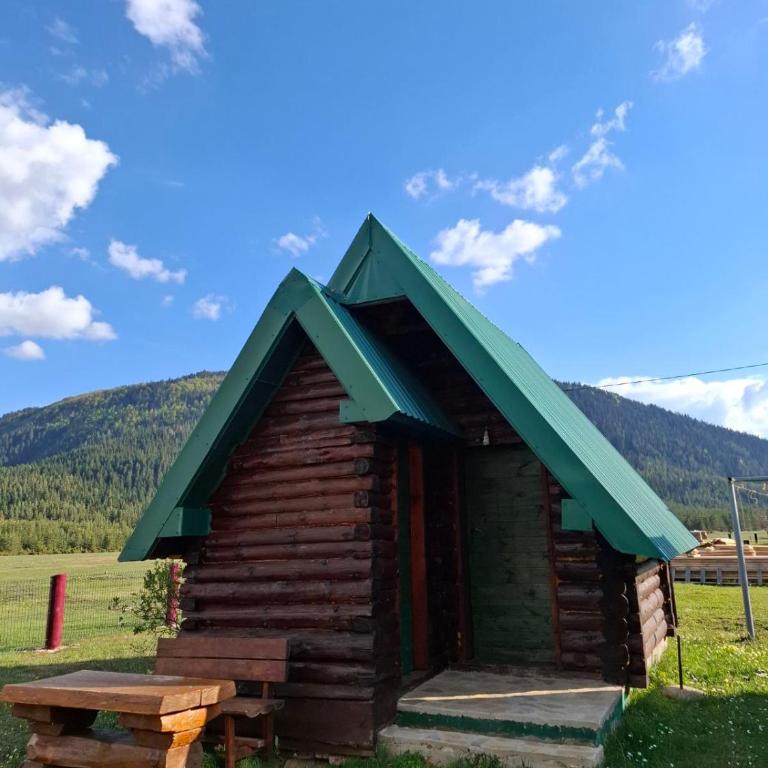 Cottage MANSION - One-Bedroom House - 2