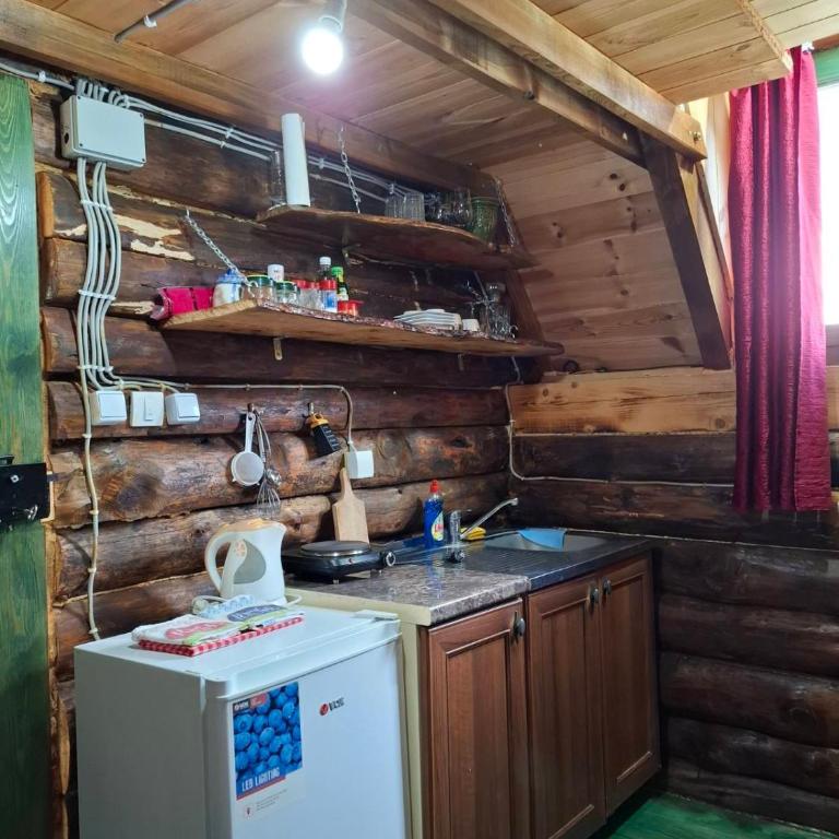 Cottage MANSION - One-Bedroom House - 4