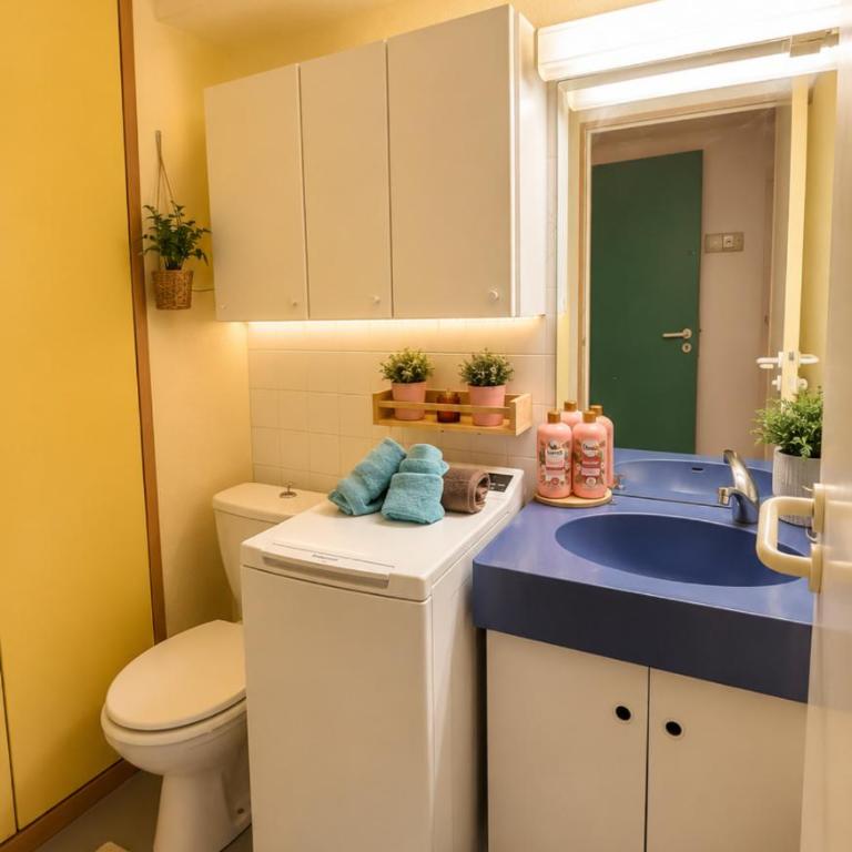 Résidence piscine 3 min plage 20 mn monaco - Appartement 1 Chambre - 8
