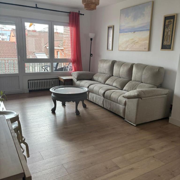 La Arena, playa San Lorenzo, centro Gijón - Two-Bedroom Apartment with City View - 3