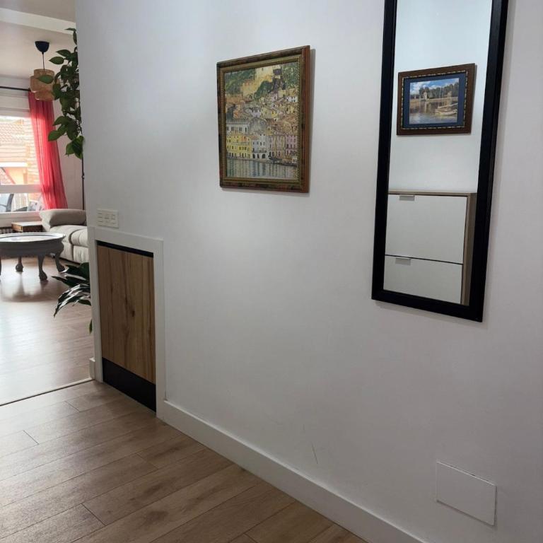 La Arena, playa San Lorenzo, centro Gijón - Two-Bedroom Apartment with City View - 29