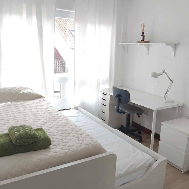 La Arena, playa San Lorenzo, centro Gijón - Two-Bedroom Apartment with City View - 31