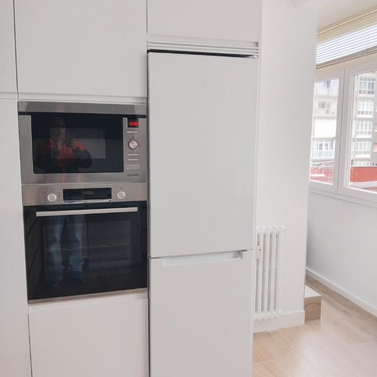 La Arena, playa San Lorenzo, centro Gijón - Two-Bedroom Apartment with City View - 49