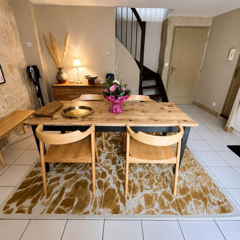 Les Duchesses - 84m2 double suite deluxe - en partie climatisé - Appartement 2 Chambres - 6