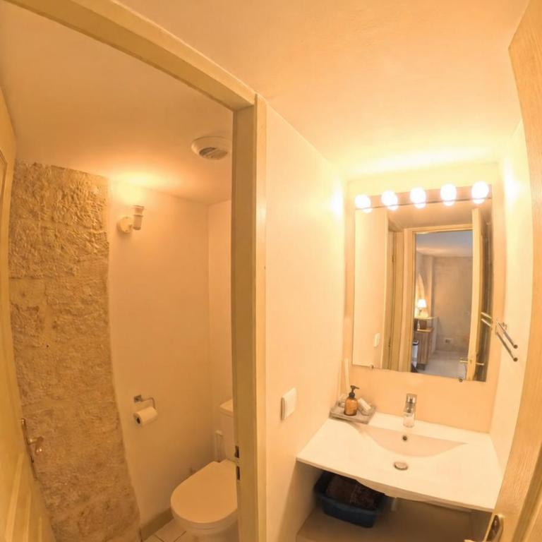 Les Duchesses - 84m2 double suite deluxe - en partie climatisé - Appartement 2 Chambres - 21