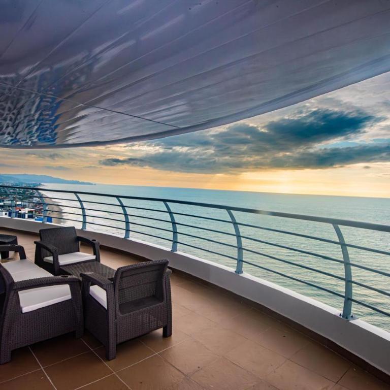 Sky view - Apartamento de 1 dormitorio - 6