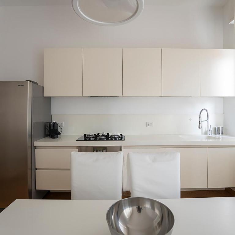 Bright Apartment in Corso Como - Appartamento con 2 Camere da Letto - 4