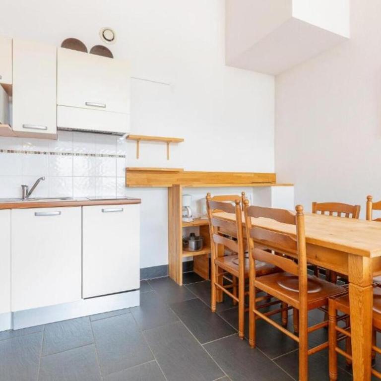 Résidence Les Aiguilles de Warens - Combloux - Appartement avec Balcon - 5