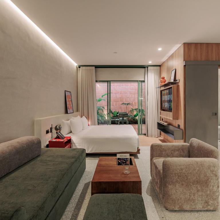 Gres Apartments Medellin - One-Bedroom Apartment with Garden - 4