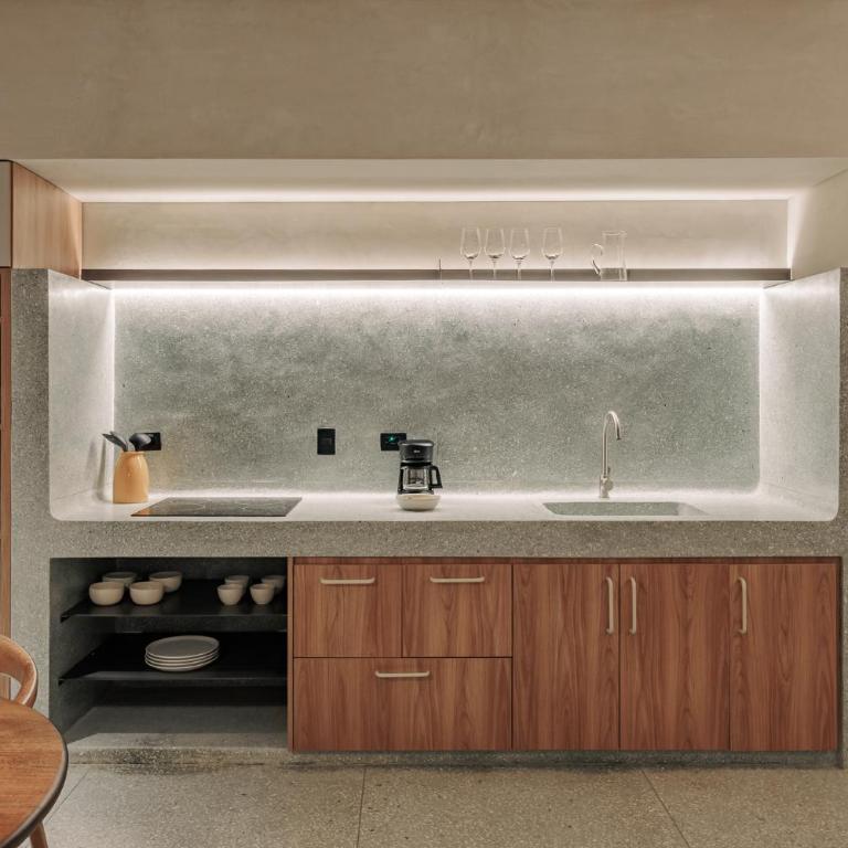Gres Apartments Medellin - One-Bedroom Apartment with Garden - 8