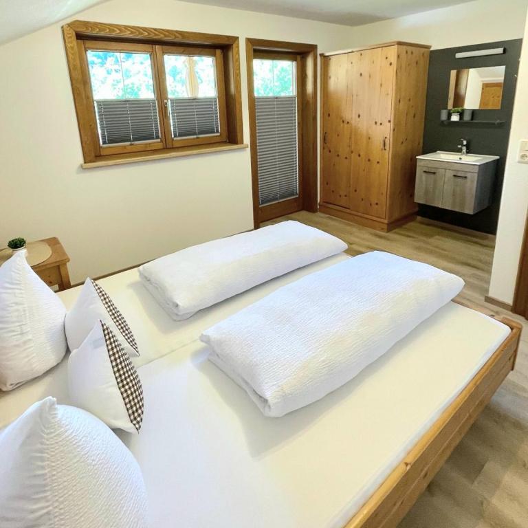 Landhaus Bliem - Apartment mit 3 Schlafzimmern und Dusche - 20