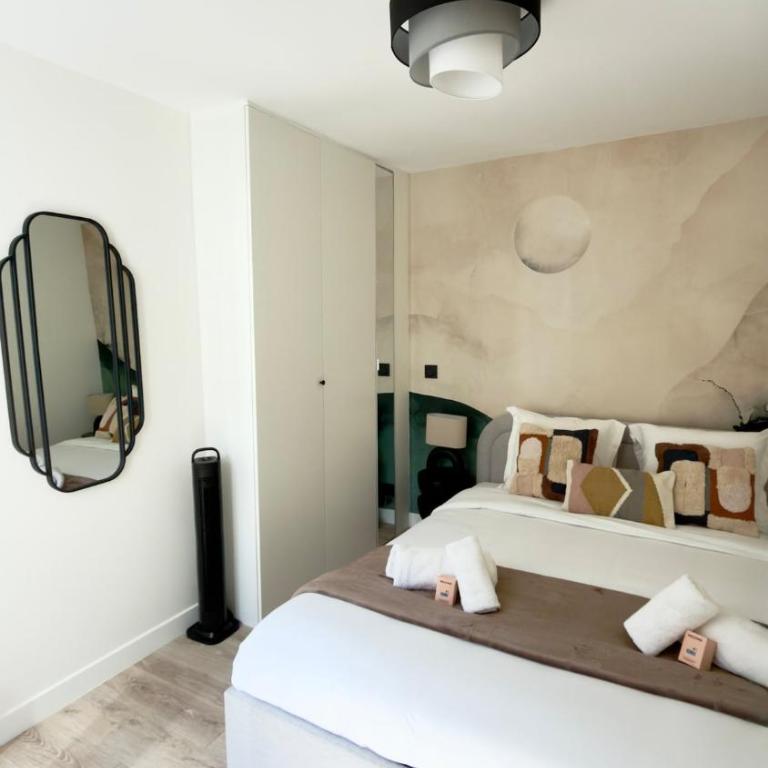 Vibrant Pigalle & Moulin Rouge, Red Light District - Appartement 2 Chambres Deluxe - 21