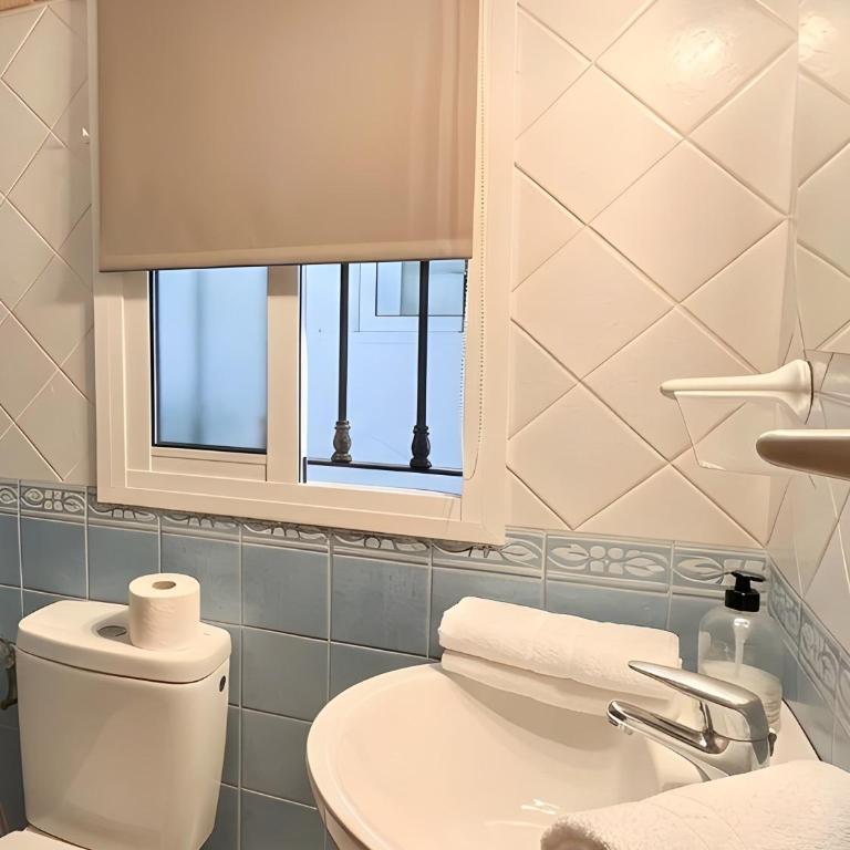 Apartamento Cerca del Mar con Azotea Compartida - Apartment - 8