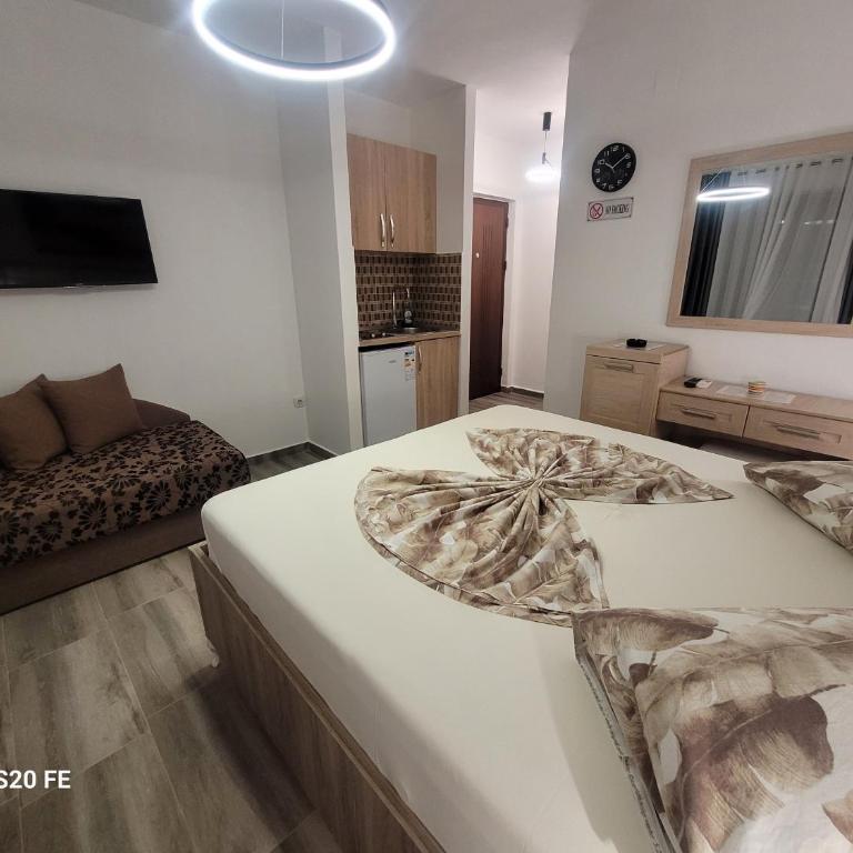 Apartments & Studio Haxhibeti - Standard Studio - 9