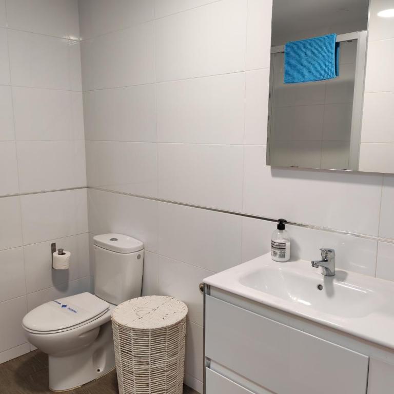 Epsilon 2 4f primera línea de playa - Apartamento Deluxe de 2 dormitorios con vistas al mar - 23