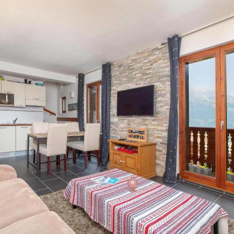 Résidence Les Aiguilles de Warens - Combloux - Appartement avec Vue et Balcon - 1