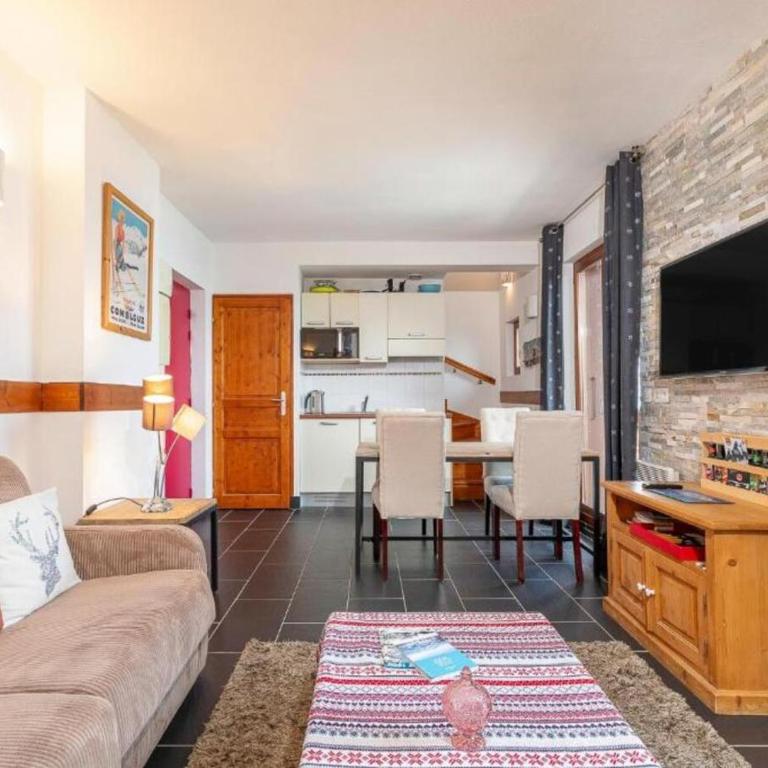 Résidence Les Aiguilles de Warens - Combloux - Appartement avec Vue et Balcon - 4