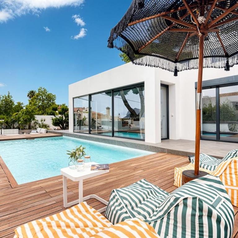 Design villa, Private pool, Sea Views, BBQ - Deluxe Villa - 14