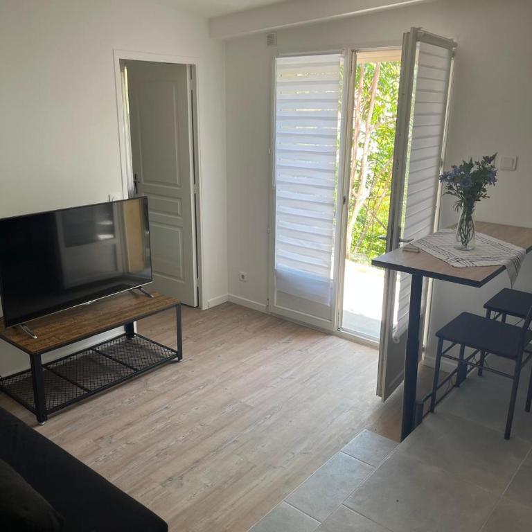 Renovated apartment in Nice! 5-minute walk from the sea! - Appartement 1 Chambre - 4