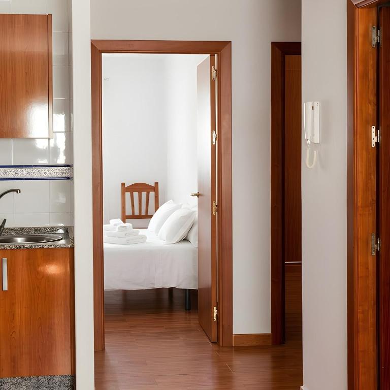 Apartamento 2 dormitorios con aire acondicionado Solo para familias y parejas 2 A - Appartement - 7