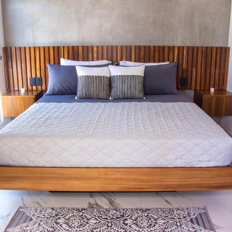 Central 40, 2 bdr Penthouse, Jacuzzi privado - Two-Bedroom Apartment with Balcony and Terrace - 12