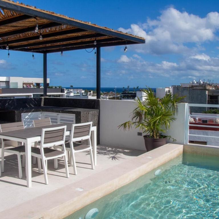 Central 40, 2 bdr Penthouse, Jacuzzi privado - Two-Bedroom Apartment with Balcony and Terrace - 14