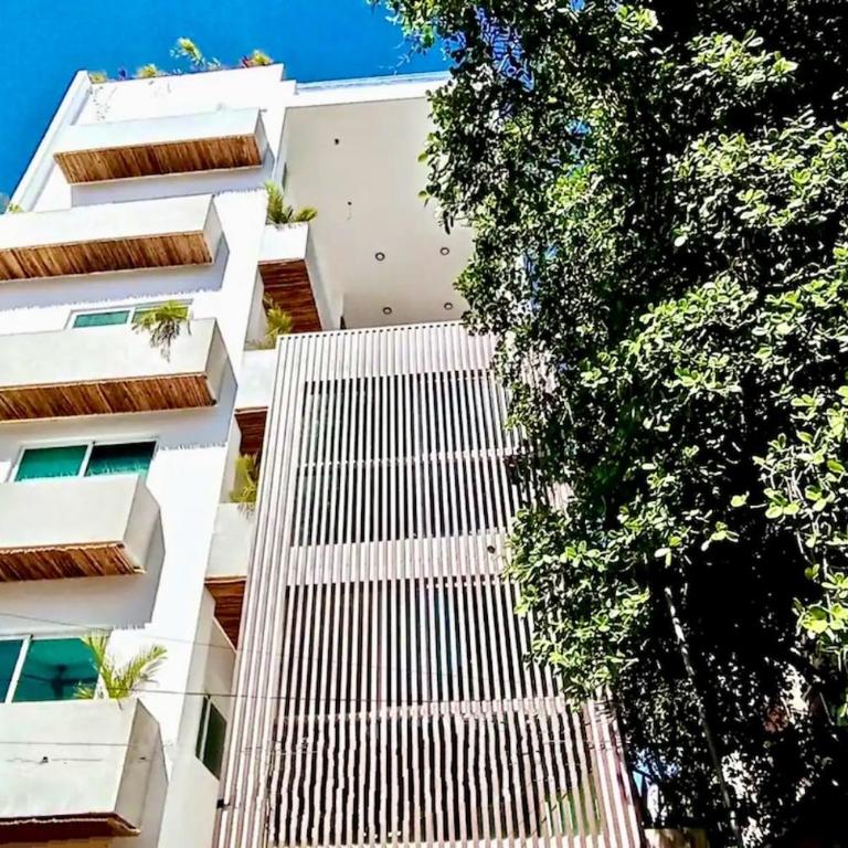 Central 40, 2 bdr Penthouse, Jacuzzi privado - Two-Bedroom Apartment with Balcony and Terrace - 30
