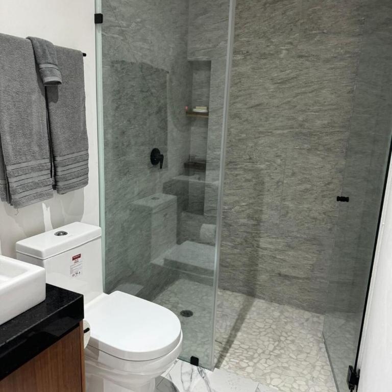 Central 40, 2 bdr Penthouse, Jacuzzi privado - Two-Bedroom Apartment with Balcony and Terrace - 35