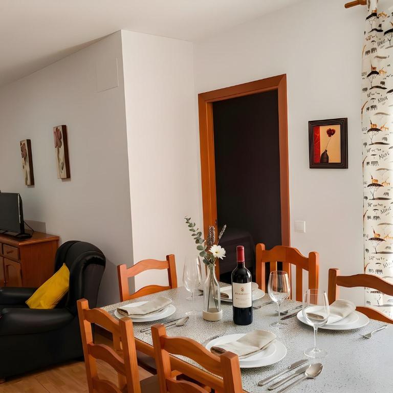 Apartamentos Tranquilos Conil Facil Aparcamiento con patio interior solo capetamos familias y parejas - Appartement - 4