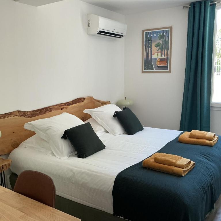 Maison de vacances Helios - Three-Bedroom House - 24