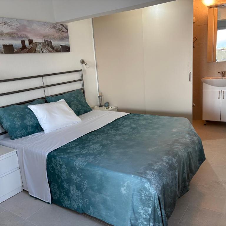 Apartments Mirian - Komfor Apartman sa 2 Spavaće Sobe i Pogledom na More - 9