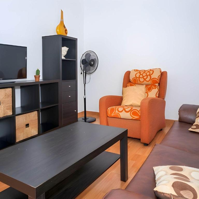 Apartamento en Conil Zona centro solo aceptamos familias y parejas - Appartement - 5