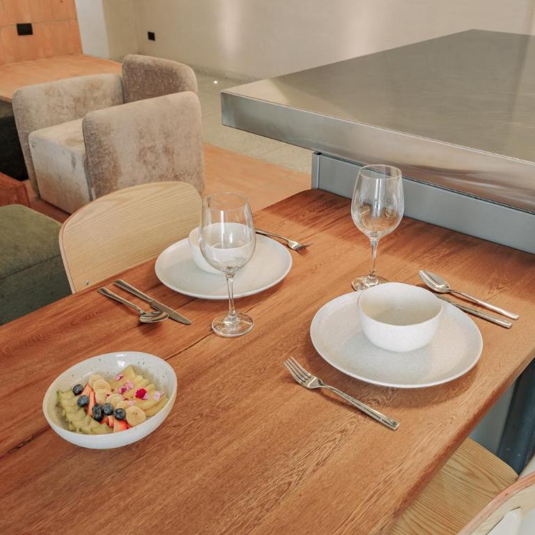 Gres Apartments Medellin - Deluxe One-Bedroom Apartment - 17