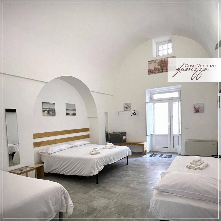 Rebecca e Sofia Stone House affittacamere - Quadruple Room with Private Bathroom - 9