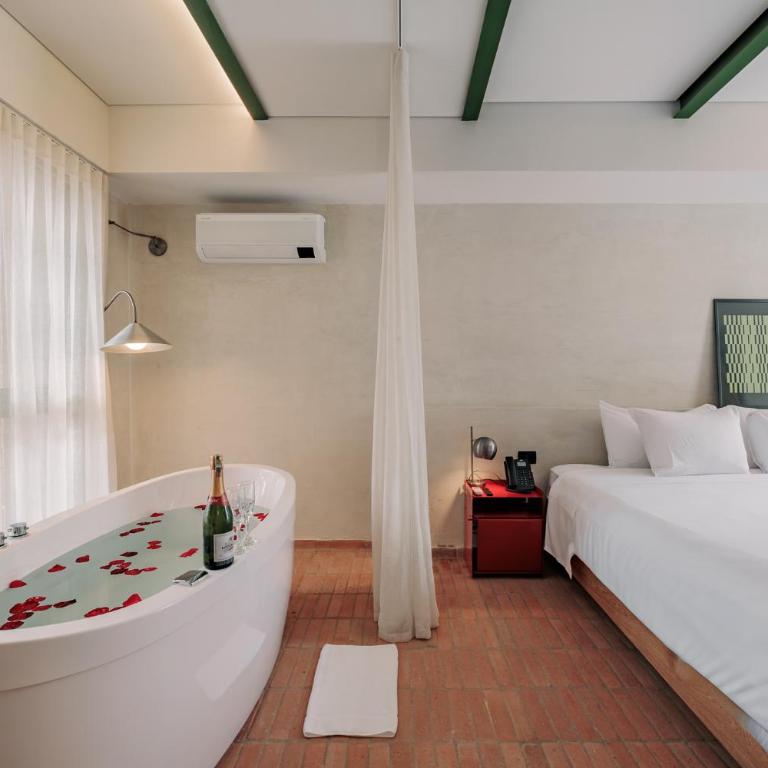 Gres Apartments Medellin - Two-Bedroom Deluxe Apartment - 8