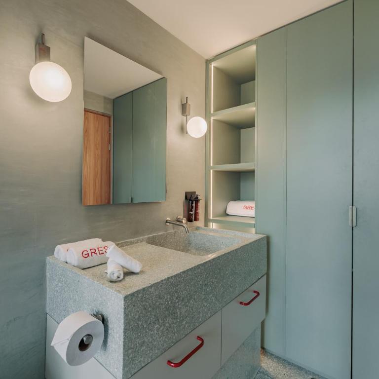 Gres Apartments Medellin - Two-Bedroom Deluxe Apartment - 4