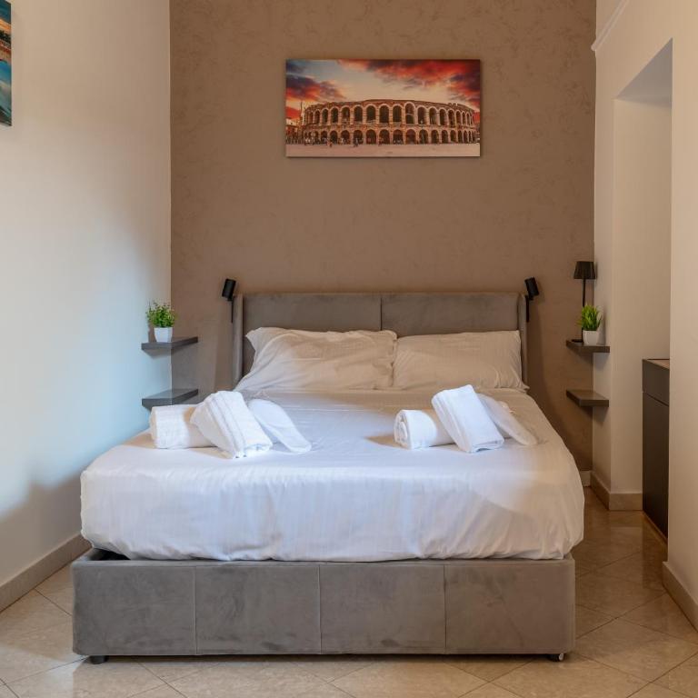 Heart of Verona's City Center - Romeo palace - Fast Wifi - Appartamento con 1 Camera da Letto - 2