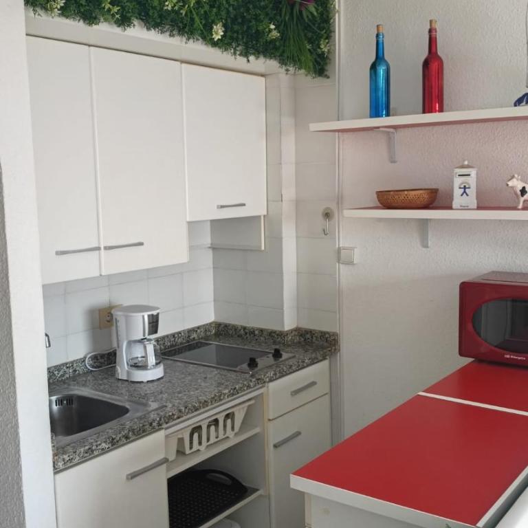 Apartment Adán El Cano II Naturista Nudista - Deluxe Studio mit Queensize-Bett - 3
