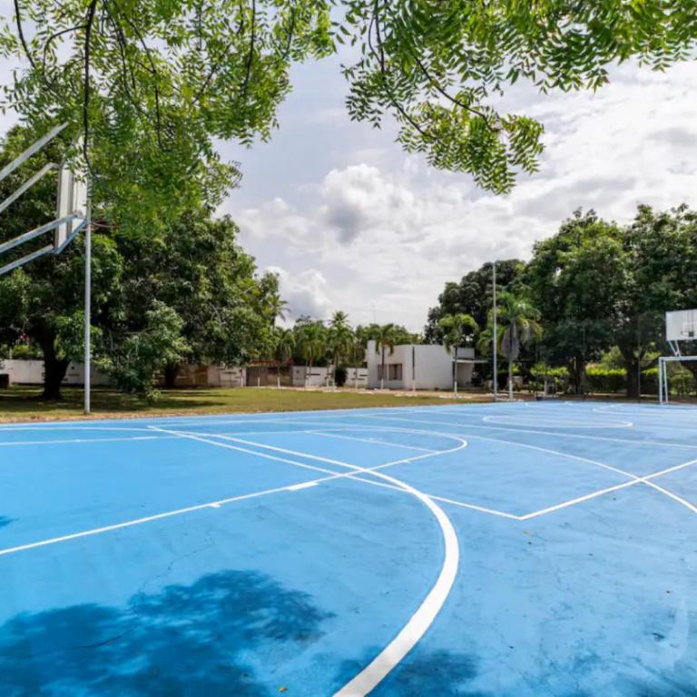 Increíble Villa hasta 60 personas - Villa con piscina privada - 16