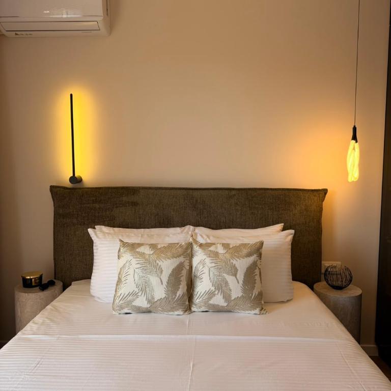 MD APARTMENTS - Deluxe Double Room with Balcony - 12