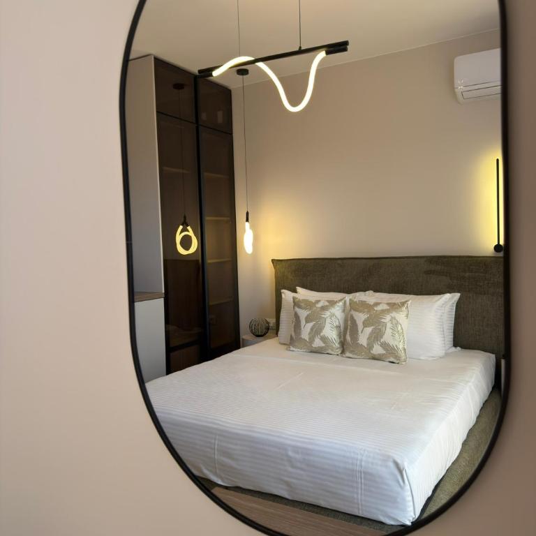 MD APARTMENTS - Deluxe Double Room with Balcony - 3
